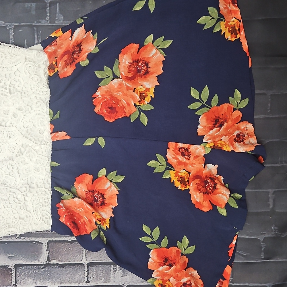 O’Delilah Floral Lace Cami Romper Navy Blue Orange White S NWT - Picture 5 of 8